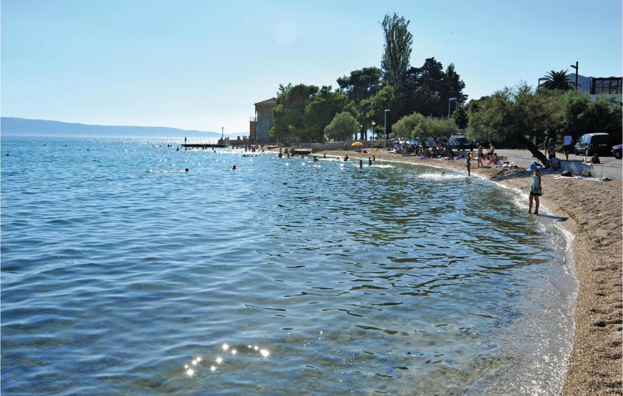 Lovely Apartment In Kastel Kambelovac With Wifi Kastela Ngoại thất bức ảnh